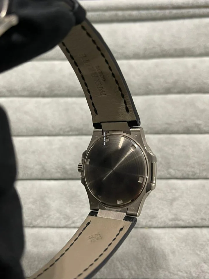 Patek Philippe Nautilus 7010G